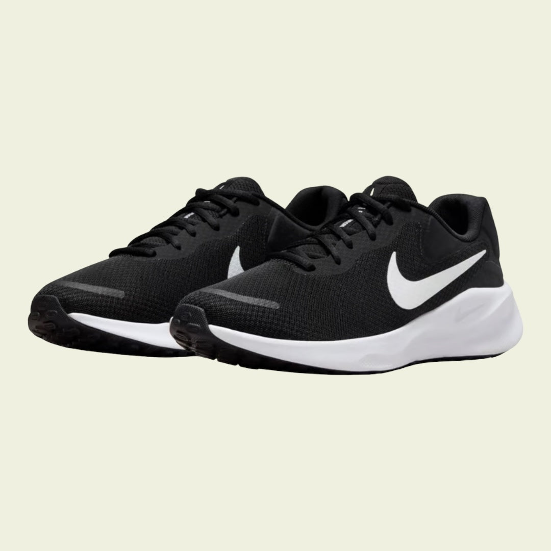 Nike Revolution 7 Running