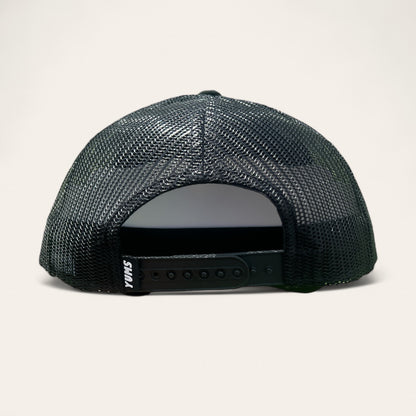 Gorra Yums Semi Curved Bill SnapBack