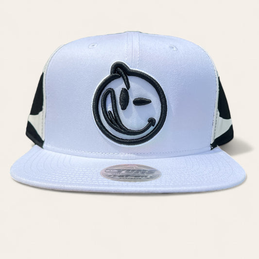 Gorra Yums Flat Bill SnapBack