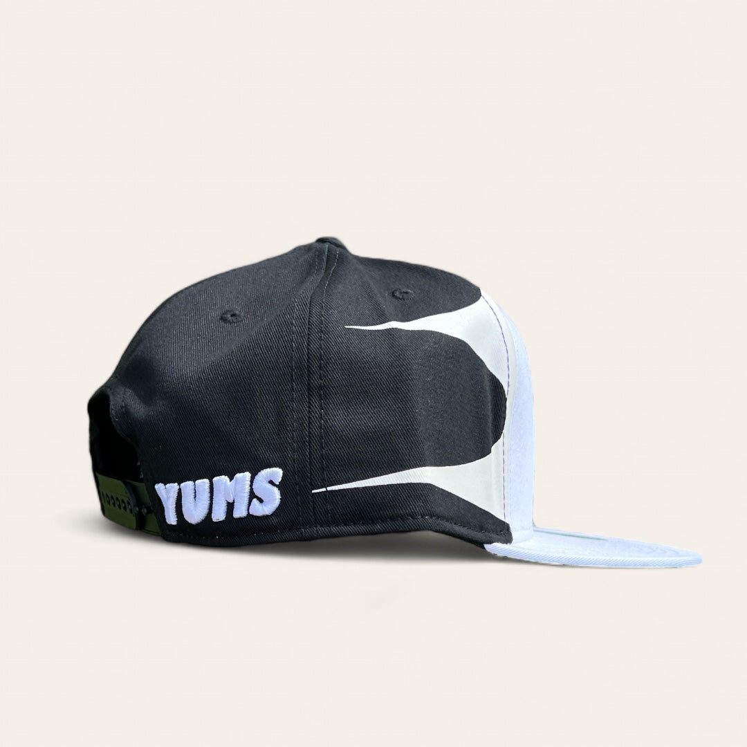 Gorra Yums Flat Bill SnapBack