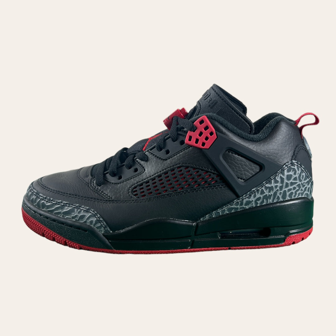 Jordan Spizike Low