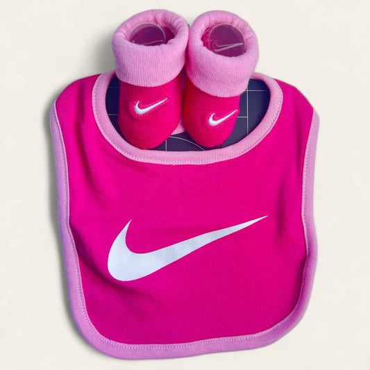 Set Bebe Nike 0 a 6 meses