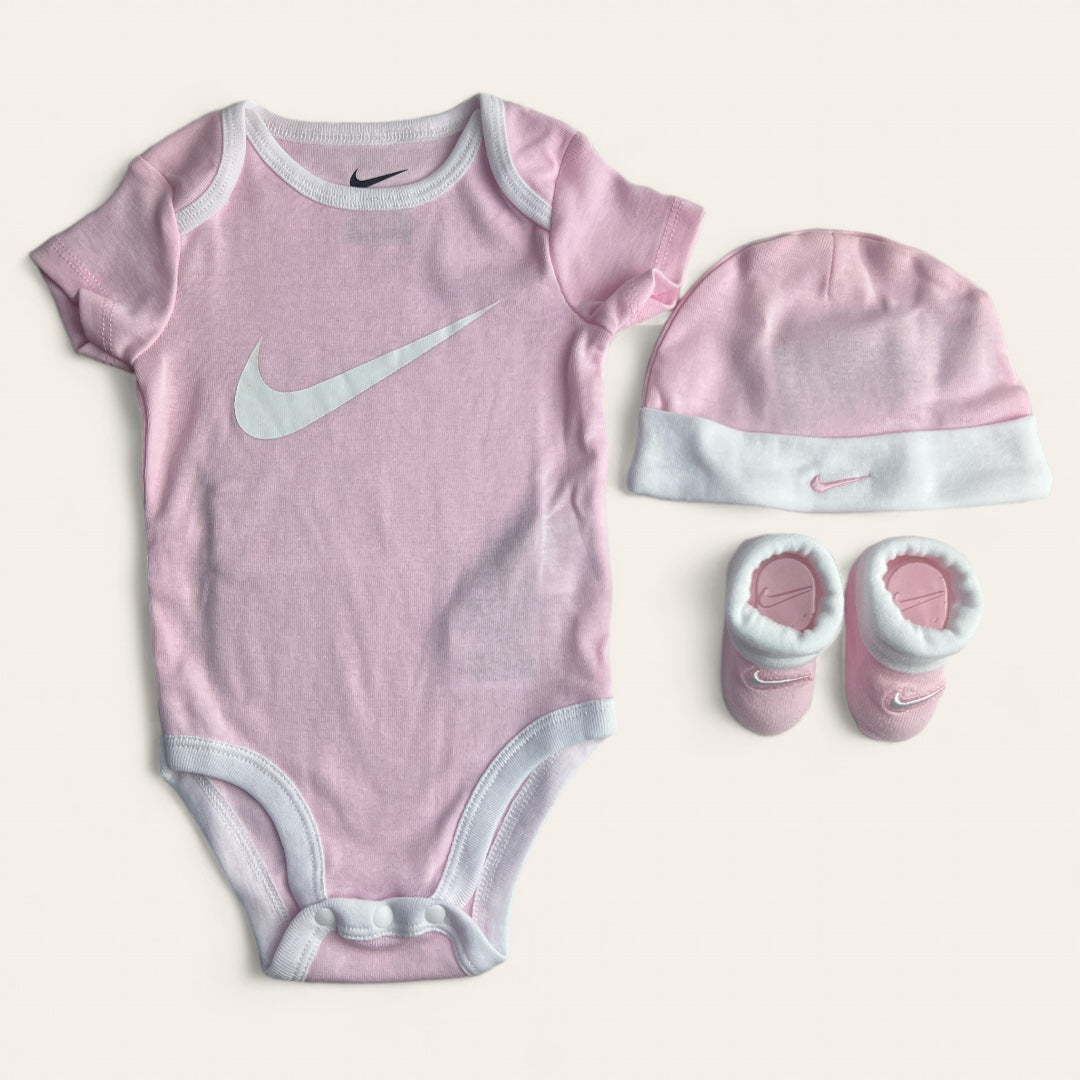 Set Bebe Nike 0 a 6 meses 3 Piezas